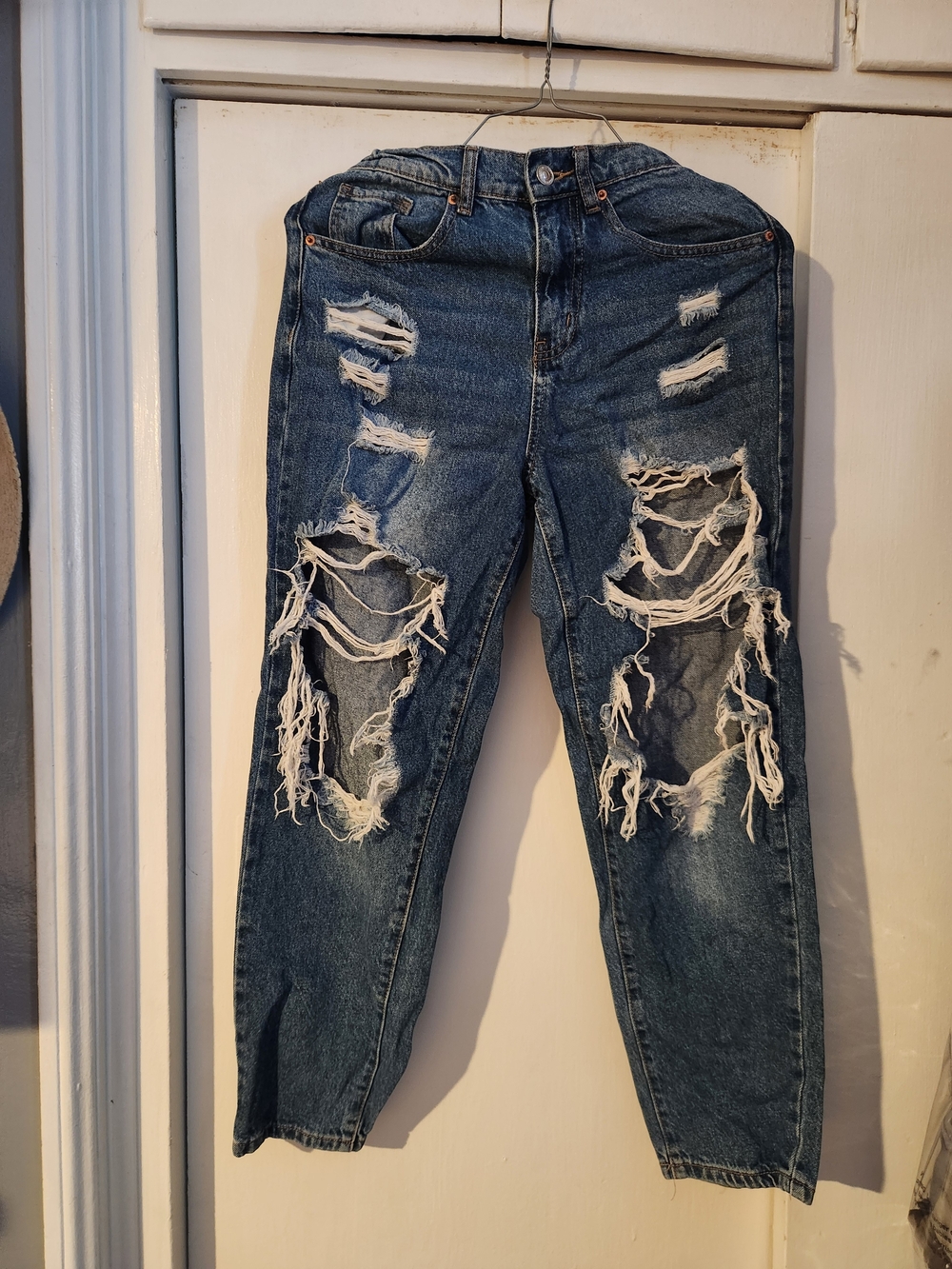 Wax Distressed High-Rise Blue Mom Jeans SMALL